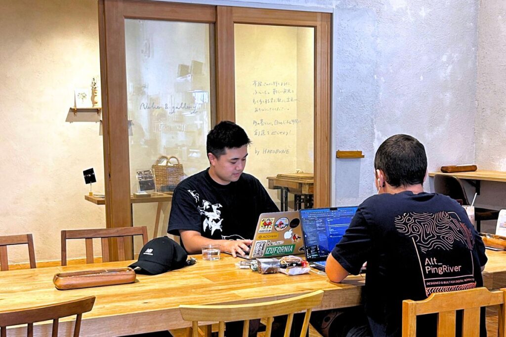 Working from cafe in Kotohira