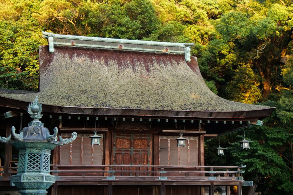 Kotohira shrine, early morning. ©Manon Mathieu