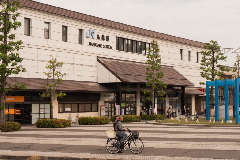 Marugame Station to start the day trip in Marugame from Kotohira