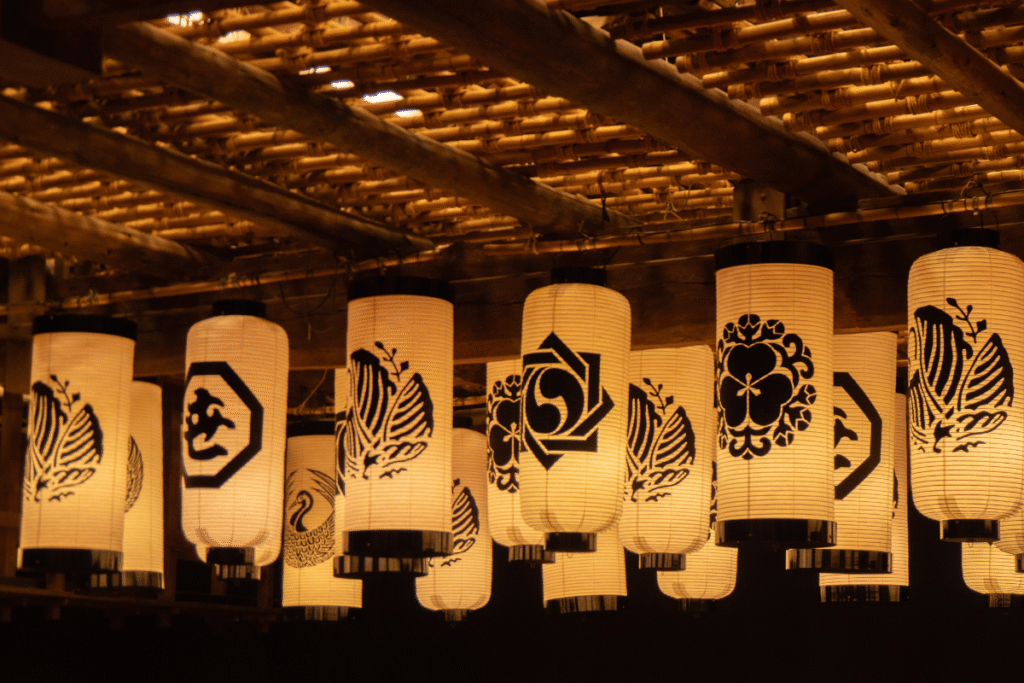Lanterns inside the Kabuki of Kotohira ©Manon Mathieu