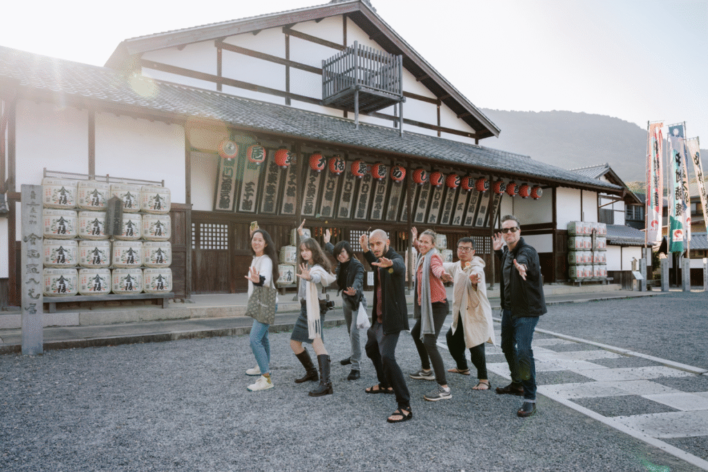 Let's visit Kabuki theatre of Kotohira! ©Chebi Nagai