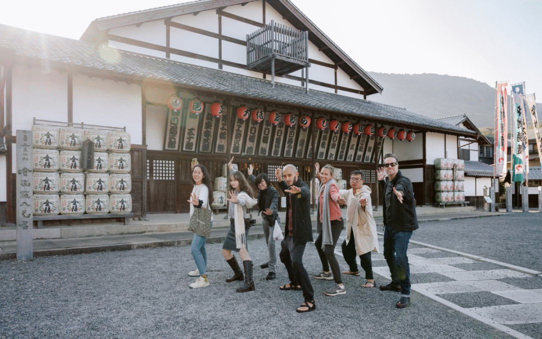 Visit the Kabuki theatre in Kotohira : Japan’s oldest working Kabuki theatre