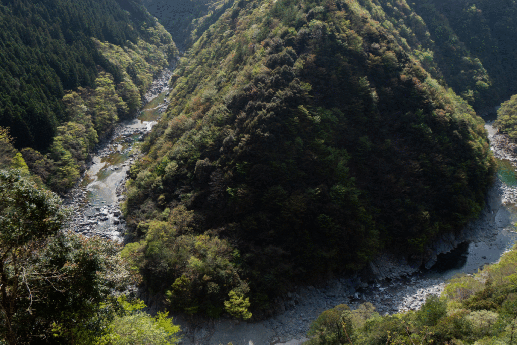 Scenic view point during the Iya Valley day trip ©Manon Mathieu
