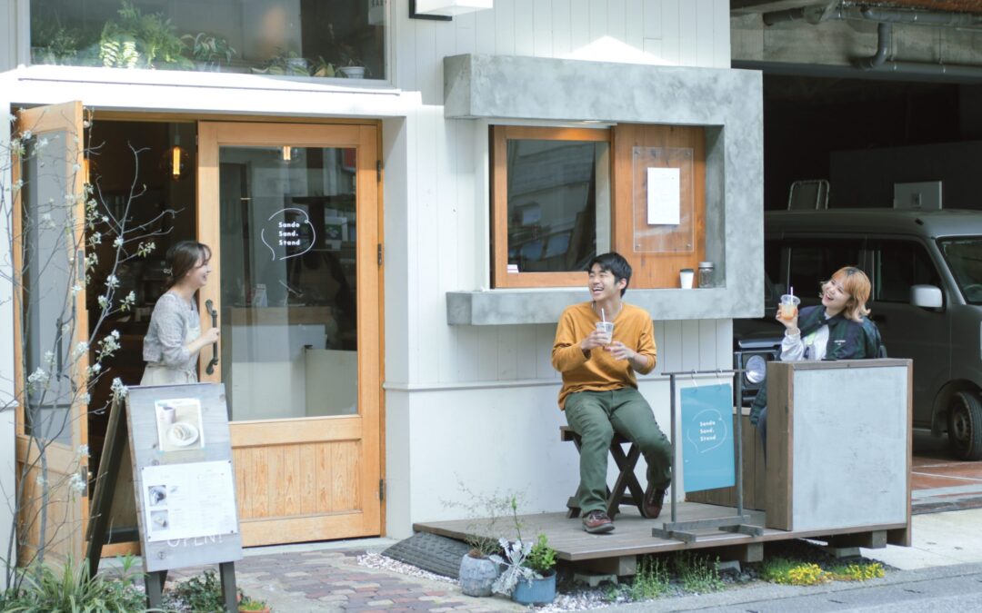 Gin and Natsuho in Kotohira: Building Hakobune Together